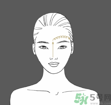 雅詩(shī)蘭黛白金級(jí)奢寵蘊(yùn)能黑鉆奢華面膜怎么使用？雅詩(shī)蘭黛白金級(jí)奢寵蘊(yùn)能黑鉆奢華面膜的使用方法？