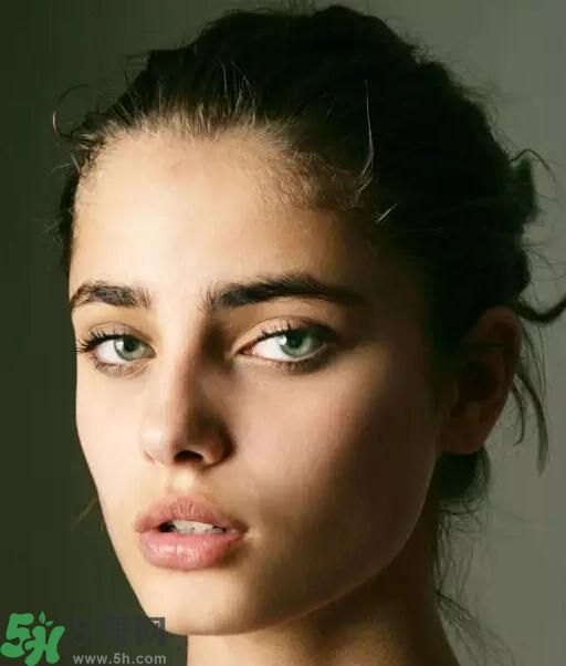 眉筆和眉粉哪個(gè)好用？眉筆和眉粉有什么區(qū)別？