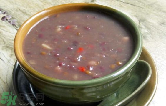 八寶粥可以隔夜吃嗎?隔夜的八寶粥能吃嗎?