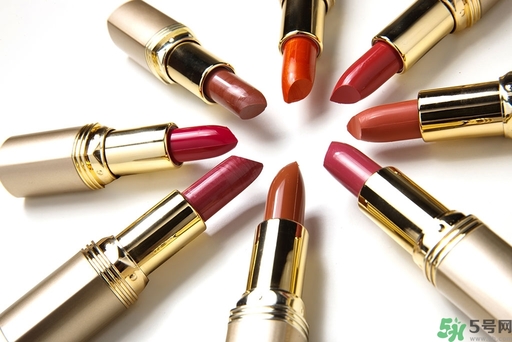 口紅能吃掉嗎？吃掉會怎么樣呢？