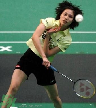 打羽毛球能減肥嗎？打羽毛球能瘦哪里？