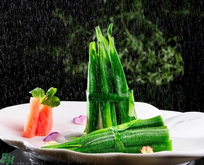 月經(jīng)期間可以吃秋葵嗎？吃秋葵可以調(diào)理月經(jīng)不調(diào)嗎？