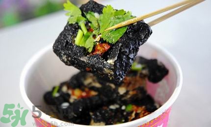 孕婦可以吃臭豆腐嗎?孕婦吃臭豆腐對胎兒有影響嗎 孕婦可以吃臭豆腐嗎?孕婦吃臭豆腐對胎兒有影響嗎