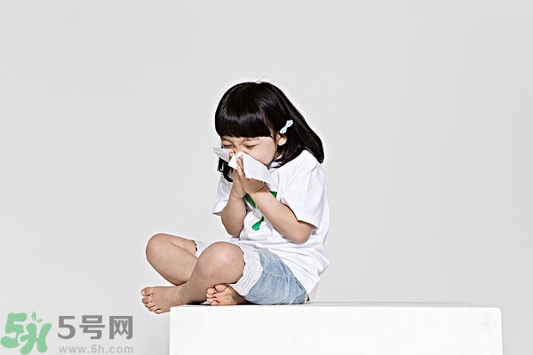 打噴嚏真的是有人在想你嗎？打噴嚏是有人罵你嗎？