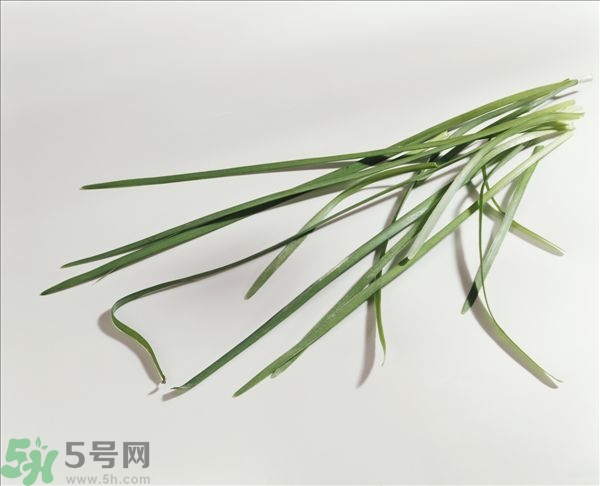 隔夜的韭菜能吃嗎？韭菜炒熟后第二天能吃嗎？