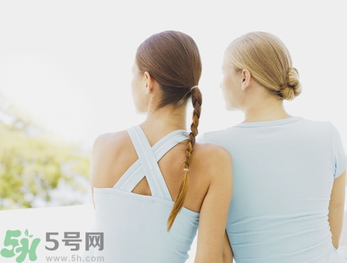 第一次來月經(jīng)能跑步嗎?第一次月經(jīng)能運動嗎 第一次來月經(jīng)能跑步嗎?第一次月經(jīng)能運動嗎