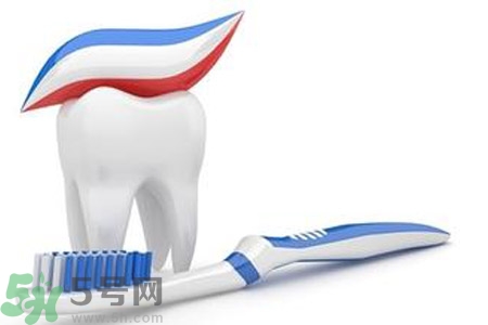 牙膏含氟好不好？牙膏含氟好還是不含氟好？