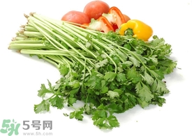 芹菜和魚肉能一起吃嗎?芹菜和魚肉一起吃會怎么樣 芹菜和魚肉能一起吃嗎?芹菜和魚肉一起吃會怎么樣