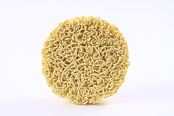 吃方便面會(huì)發(fā)胖嗎？吃方便面有什么壞處？