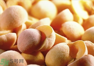 懷孕初期能吃水蜜桃嗎？孕早期吃水蜜桃好嗎？哺乳期能吃水蜜桃嗎？