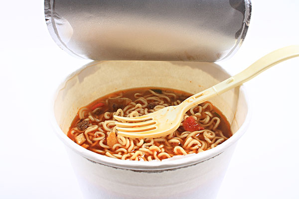 吃方便面會(huì)發(fā)胖嗎？吃方便面有什么壞處？