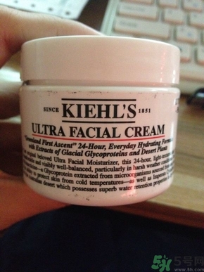 科顏氏高保濕霜真假鑒別 科顏氏高保濕霜怎么鑒別真假 科顏氏高保濕霜真假鑒別 科顏氏高保濕霜怎么鑒別真假