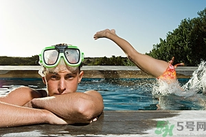 懷孕能浮潛嗎？什么人不適合潛水？