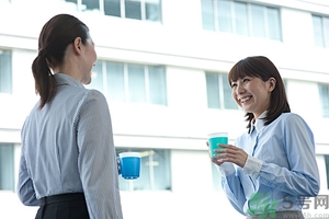 怎么和新同學(xué)聊天？怎么和新同學(xué)相處？