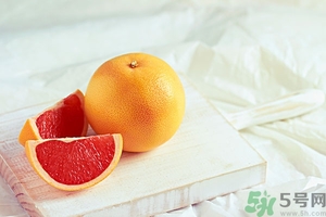 柚子為什么是紅色的？紅色的柚子能吃嗎？
