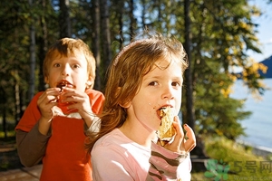 頜骨響是怎么回事？吃東西下頜骨響