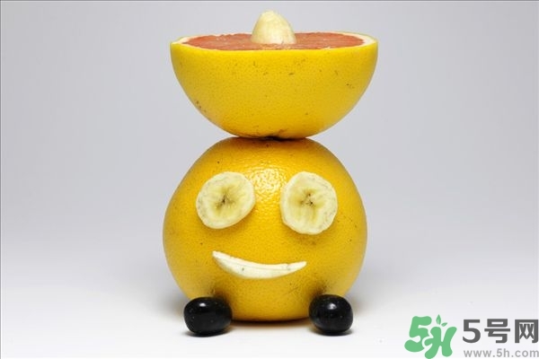 柚子是熱性的嗎？吃柚子要注意什么？