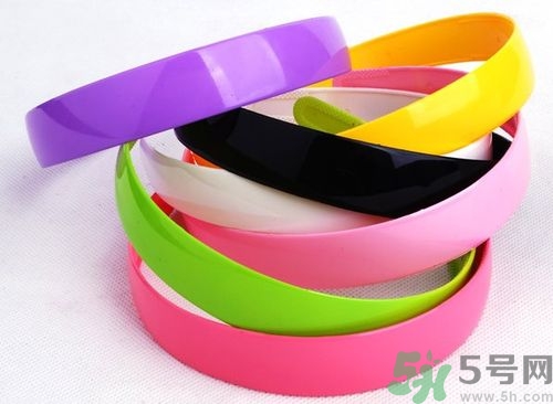 指甲油能補(bǔ)車漆嗎？怎么用指甲油補(bǔ)車漆？