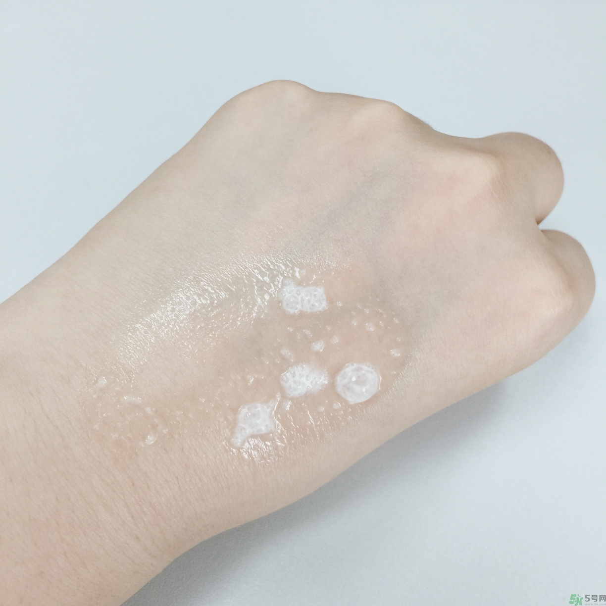 高絲fasio舒涼防曬噴霧怎么樣？fasio舒涼防曬噴霧好用嗎？