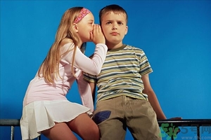 怎么和新同學(xué)聊天？怎么和新同學(xué)相處？