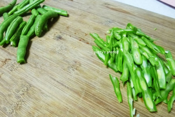 豆角隔夜還能吃嗎？隔夜的豆角能吃嗎？