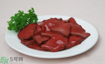 做完手術(shù)可以吃豬血嗎？手術(shù)后可以吃豬血嗎？