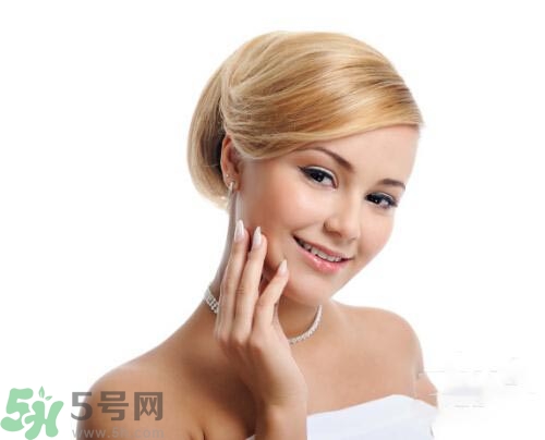 曬黑了吃VC可以美白嗎？曬黑了吃VC有美白效果嗎？