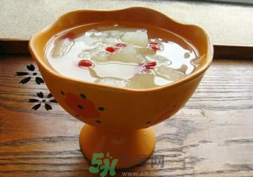 冰糖雪梨要去核嗎？燉冰糖雪梨要去核嗎？