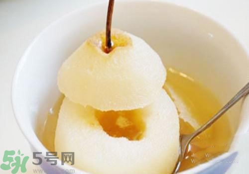 發(fā)燒可以喝冰糖雪梨嗎？發(fā)燒喝冰糖雪梨好嗎？