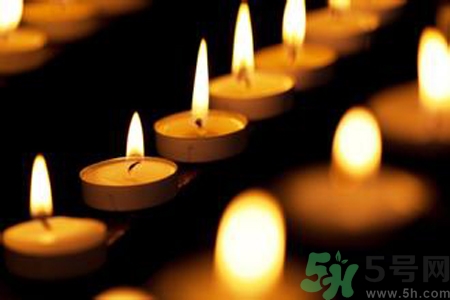 滴蠟對(duì)身體有傷害嗎？滴蠟是什么感覺(jué)？