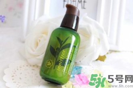 悅詩(shī)風(fēng)吟小綠瓶用法 悅詩(shī)風(fēng)吟小綠瓶怎么用？