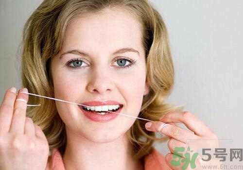 牙線多久用一次？牙線可以重復(fù)使用嗎？