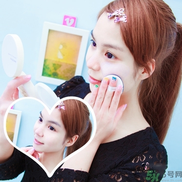 悅詩風(fēng)吟瑩潤調(diào)色氣墊隔離霜怎么用？悅詩風(fēng)吟瑩潤調(diào)色氣墊隔離霜使用方法