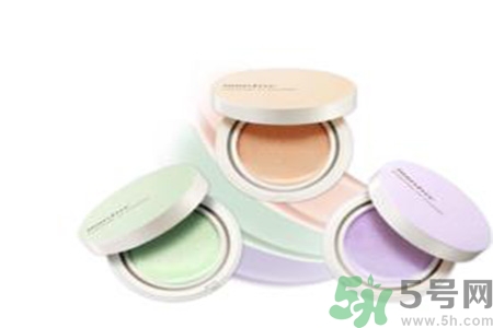 悅詩風(fēng)吟瑩潤調(diào)色氣墊隔離霜怎么用？悅詩風(fēng)吟瑩潤調(diào)色氣墊隔離霜使用方法