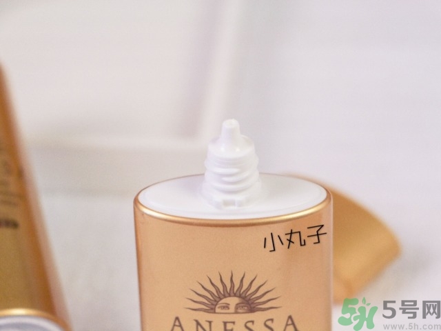 安耐曬噴霧怎么樣？安耐曬噴霧好用嗎？