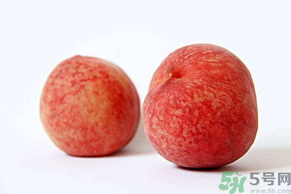 桃子裂口是什么原因？表面有裂口的桃子能吃嗎？