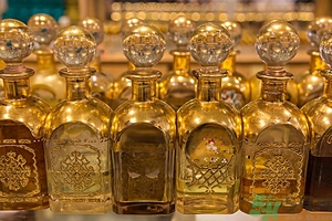 香水里面有麝香嗎？香水里面含有麝香有危害嗎？