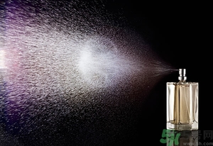 香水能掩蓋狐臭嗎？香水可以除狐臭嗎？