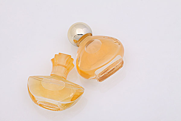 香水能掩蓋狐臭嗎？香水可以除狐臭嗎？