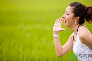 15歲女生白帶多正常嗎？15歲女生白帶異常怎么辦？