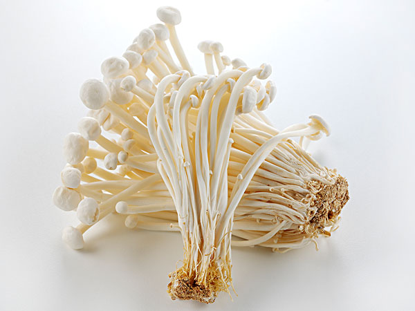 金針菇變黃了還能吃嗎？金針菇放久了黃了可以吃嗎？