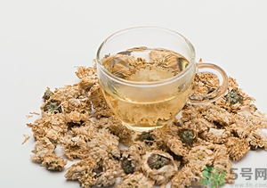 喝菊花茶拉肚子怎么回事？喝菊花茶能治便秘嗎？