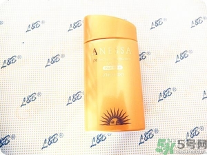 安耐曬為什么那么?。堪材蜁袷撬疇钜后w的嗎？