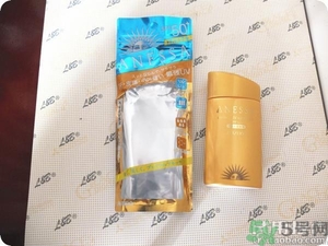 安耐曬為什么那么?。堪材蜁袷撬疇钜后w的嗎？