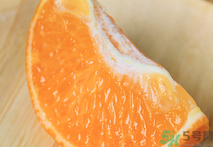 橘子可以治咳嗽嗎?烤橘子能治咳嗽嗎? 橘子可以治咳嗽嗎?烤橘子能治咳嗽嗎?
