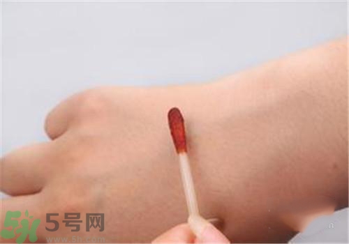 碘伏和碘酒哪個(gè)好？碘伏和碘酒有什么區(qū)別？