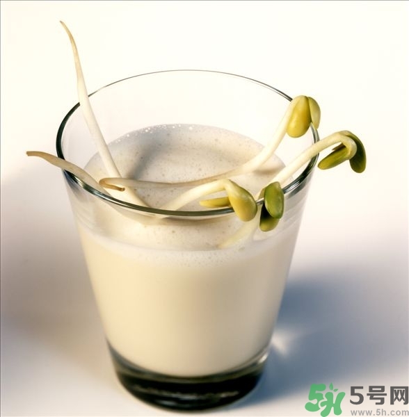 黃豆芽能涼拌嗎？涼拌黃豆芽的家常做法