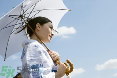 太陽傘臟了怎么清洗？太陽傘臟了怎么辦？