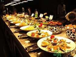 自助餐怎么吃？吃自助餐的技巧有哪些？