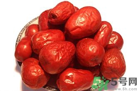 夏天濕氣重吃什么好？夏天濕氣重不能吃什么？